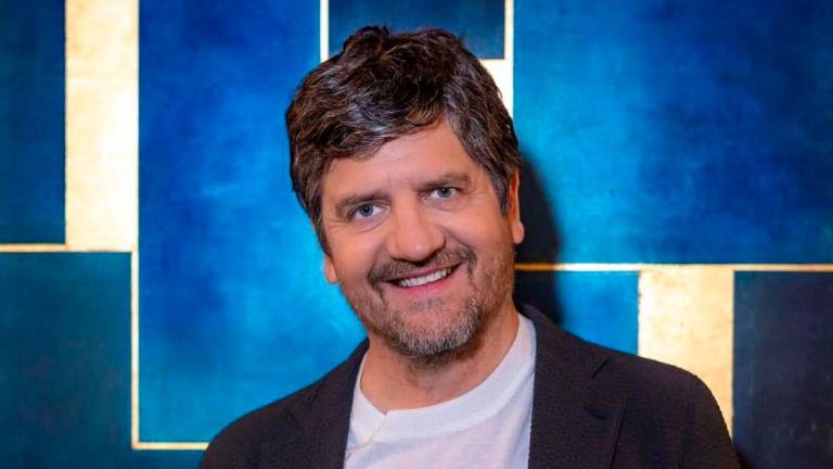 Fabio De Luigi torna (finalmente) a teatro: quattro serate a Villa Torlonia poi a Cesena