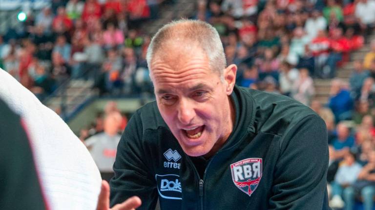 I due allenatori delle romagnole di A2: Sandro dell’Agnello della Dole Rimini e Antimo Martino dell’Unieuro Forlì