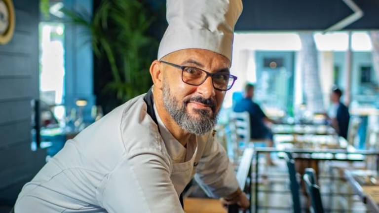 Riccione, lo chef Cosimo Milanese vince il premio “Cinque Stelle d’Oro della Cucina”