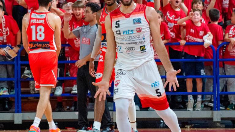 Alessandro Grande, un ex molto amato dai tifosi biancorossi foto morosetti