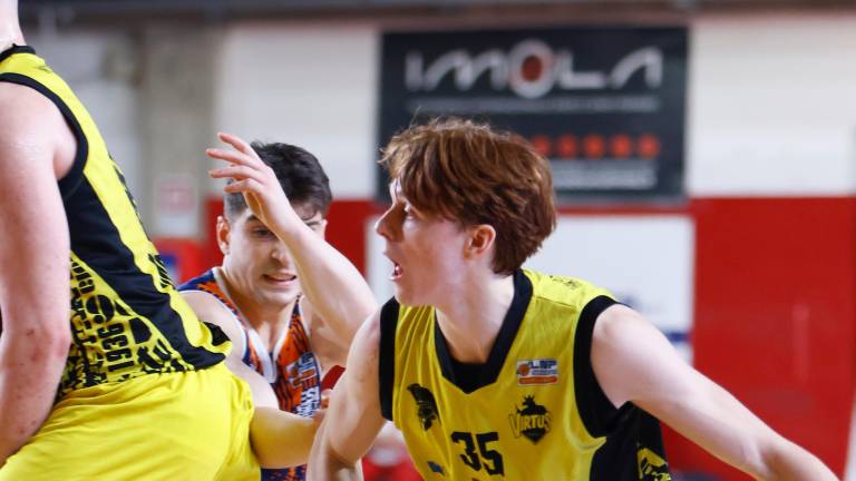 Lorenzo Pollini l’eroe del successo virtussino contro Jesi foto mmph