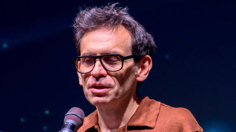 Nicola Lagioia rapisce il pubblico di Riccione con il racconto della letteratura
