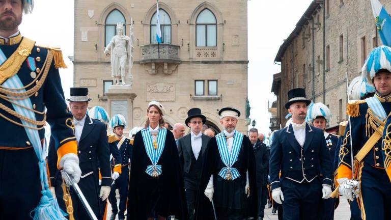 L’insediamento dei Capitani reggenti Alice Mina e Vladimiro Selva