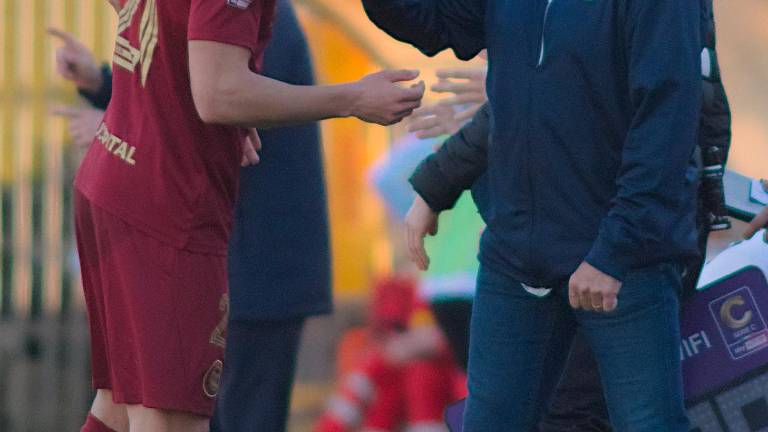 Andrea Mandorlini dà indicazioni ad Adriano Esposito (Fiorentini)