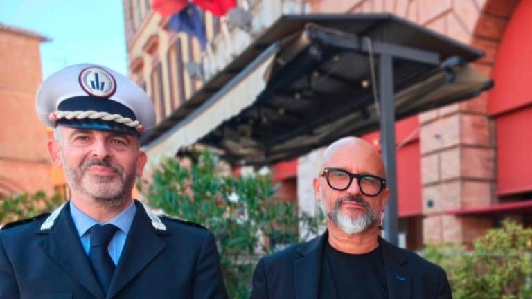 Il comandante della Polizia locale, Claudio Festari e l’assessore alla Sicurezza, Luca Bartolini