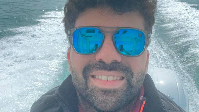 Andrea Comani, 38 anni, in navigazione