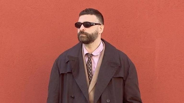 Il cesenate Simone Botte sul set del film “Il diavolo veste Prada 2”: “Mi sono scontrato per sbaglio con Meryl Streep”