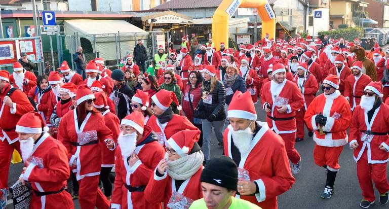 Lugo, la camminata dei Babbi Natale torna il 13 dicembre