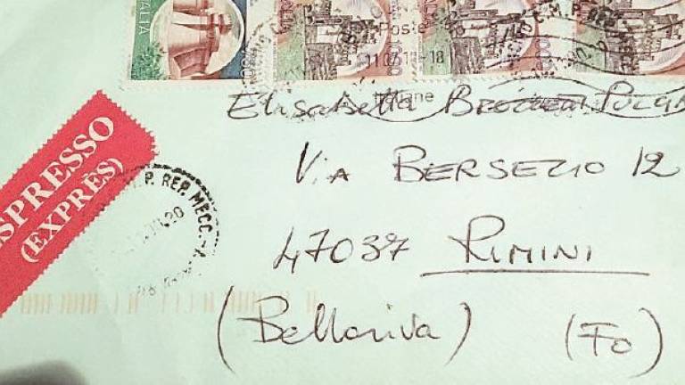 Lettera arriva a 28 anni dopo ma i soldi all’interno sono scomparsi
