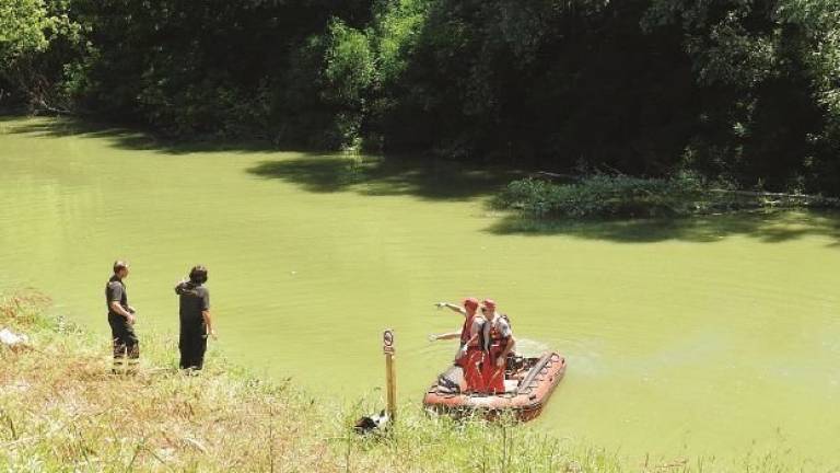 Ritrovato nel fiume il cadavere della donna scomparsa da tre giorni