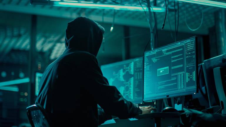 Rimini. Per ora non sarà estradato negli Usa l’hacker ricercato dall’Fbi