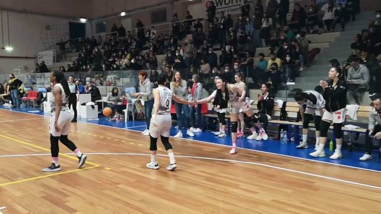 Basket A1 donne, E-Work batte San Martino di Lupari e festeggia / VIDEO