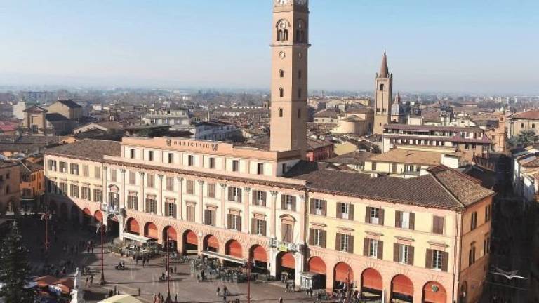 Forlì, lavori nelle scuole