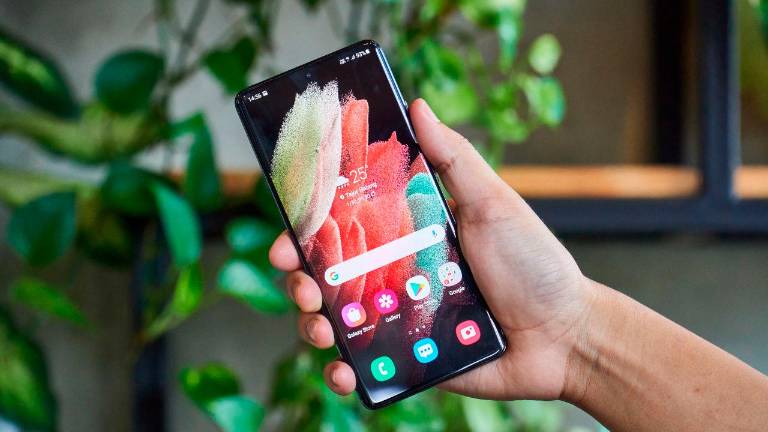 Scoperta la truffa dei like ai video: nei guai una 33enne di Rimini