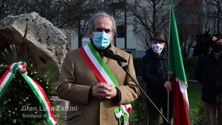 Forlì, il sindaco: Imbrattata la targa del ricordo VIDEO