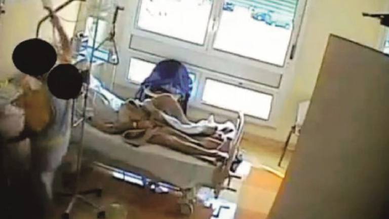 Addetta alle pulizie “ripuliva” i pazienti, ladra sorpresa in ospedale a Rimini