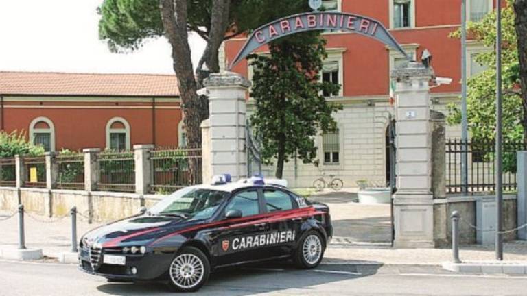 Barista rapinato nella notte: ladri inseguiti e arrestati dai carabinieri