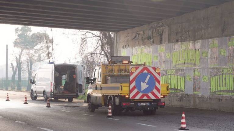 Lavori di asfaltatura urgenti, E45 chiusa stanotte tra Cesena Nord e Ovest