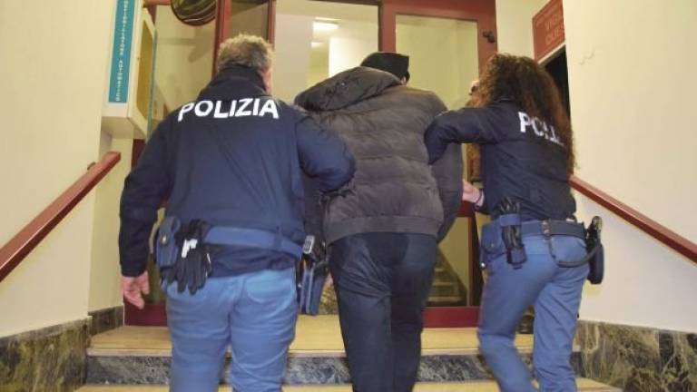 Rimini, lo scippatore confessa: «Sono stato io»