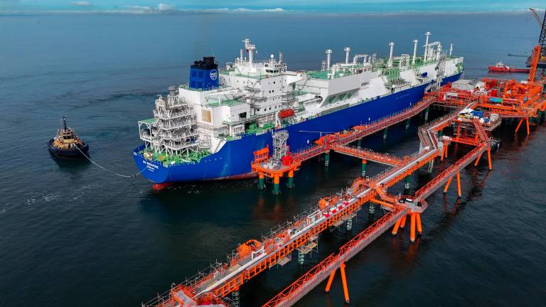 Ravenna, gas russo al rigassificatore, il sindaco: “Non sapevamo”