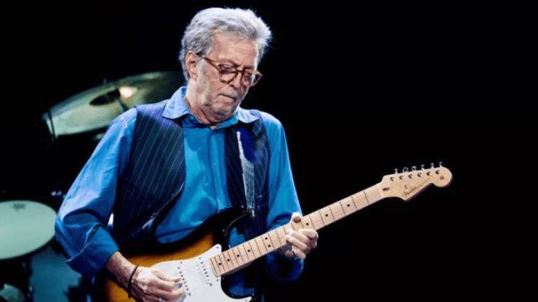 Eric Clapton tornerà a Bologna nel maggio 2022