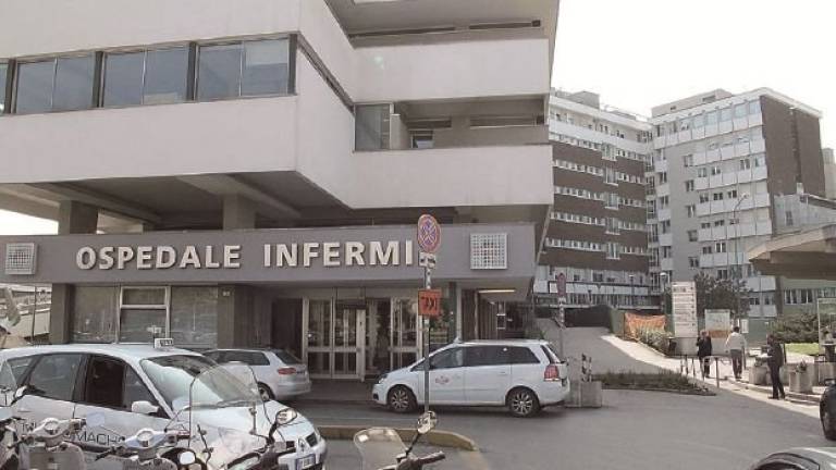 “Sinusite”, paziente muore in ospedale a Rimini. La famiglia chiede un milione di euro