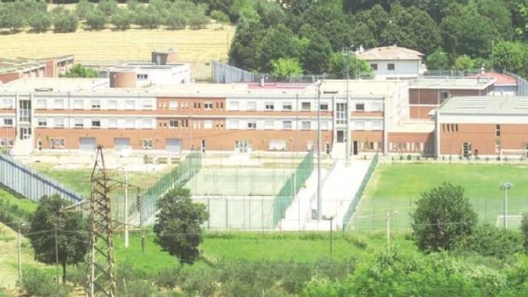 Calci e testate durante partita di calcio in carcere a Rimini, due denunciati