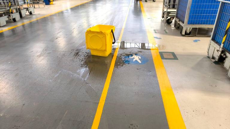 Forlì, piove nei reparti e fa freddo, il sindacato annuncia azione in autotutela alla Electrolux