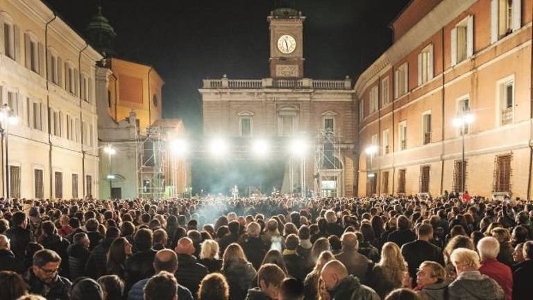 Fotografia e musica: la Notte d’Oro accende la città