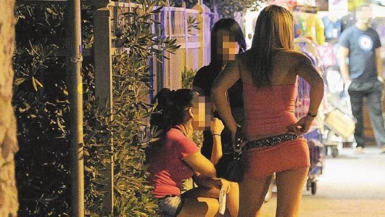 Lotta alla prostituzione su strada a Rimini: torna l’arresto fino a tre mesi