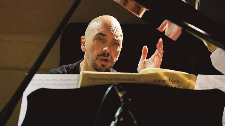 Francesco Prode, il pianista simbolo della nuova musica