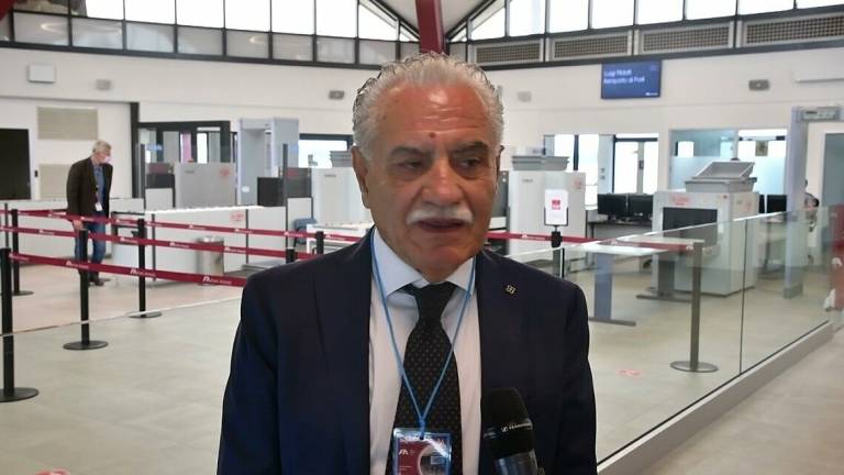 Forlì ha il primo aeroporto Covid free in Italia / video