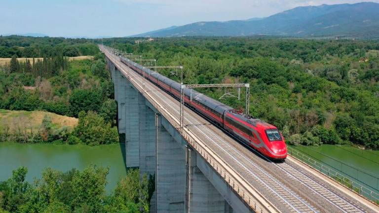 Estate, più treni dalla Svizzera per la riviera romagnola