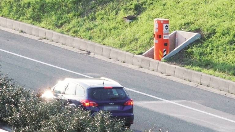 Autovelox distrutti già sostituiti. Usata sostanza esplosiva dai vandali