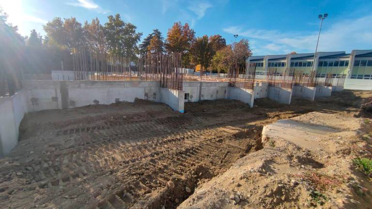 Cesena, il cantiere della piscina comunale avanza senza ritardi