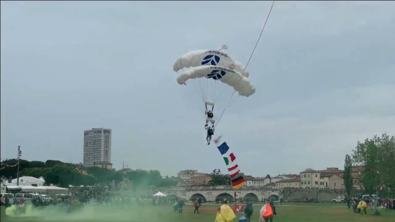 Rimini, il video della grande festa degli Alpini