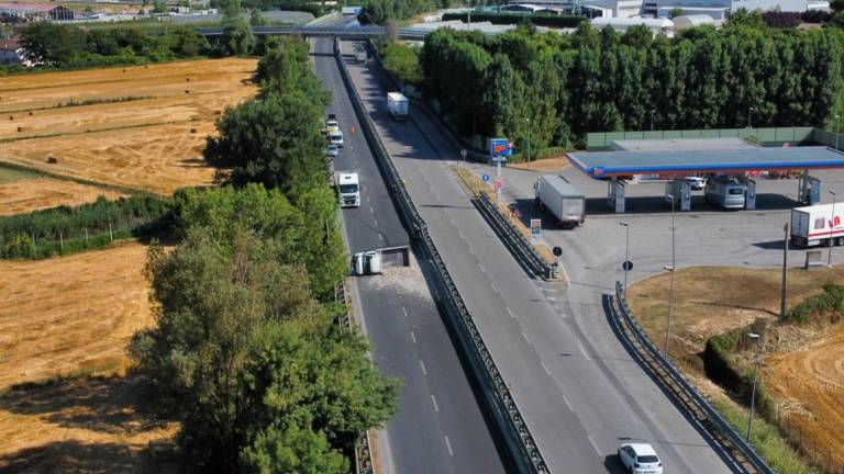 Incidente tra furgone e tir: Secante chiusa per 3 ore in direzione Cesena