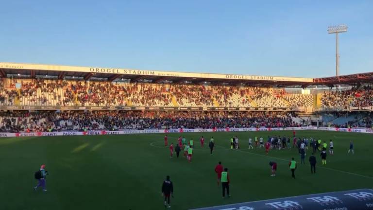 Calcio C, Cesena stende 2-0 la Vis Pesaro, Reggiana in B - VIDEO