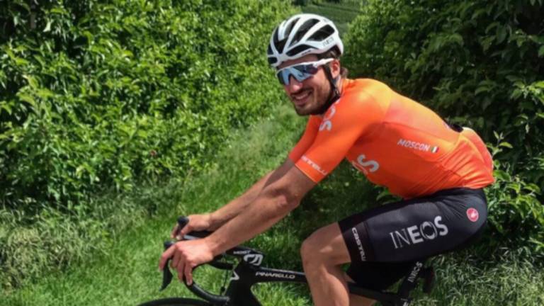 Ciclismo, parte la Coppi e Bartali: tutti contro il Team Ineos