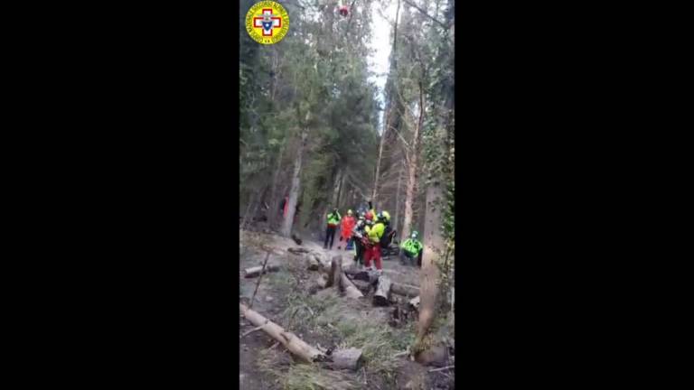 Rimini, cade con la bici e viene soccorso grazie al Gps VIDEO