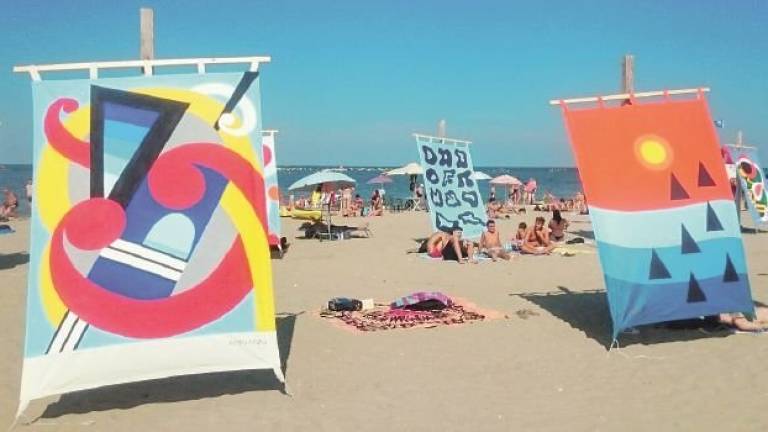 I colori di Nanni per le “Tende al mare” 2018