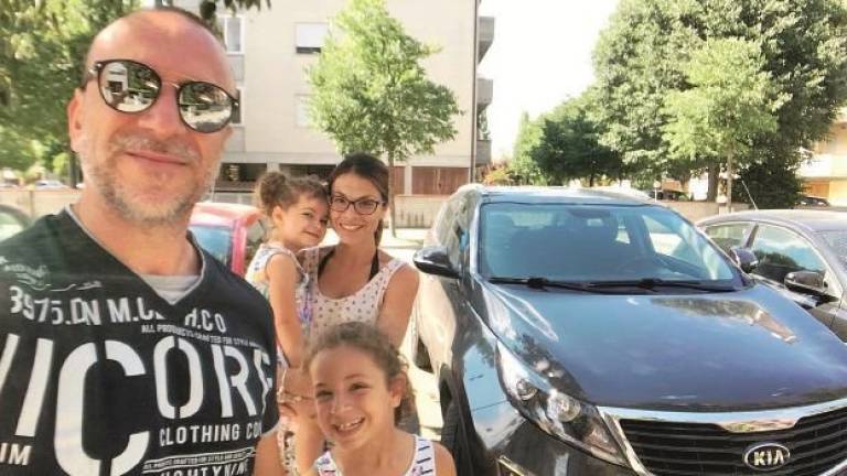 Famiglia di Ravenna torna dalle vacanze e trova il parcheggio sequestrato