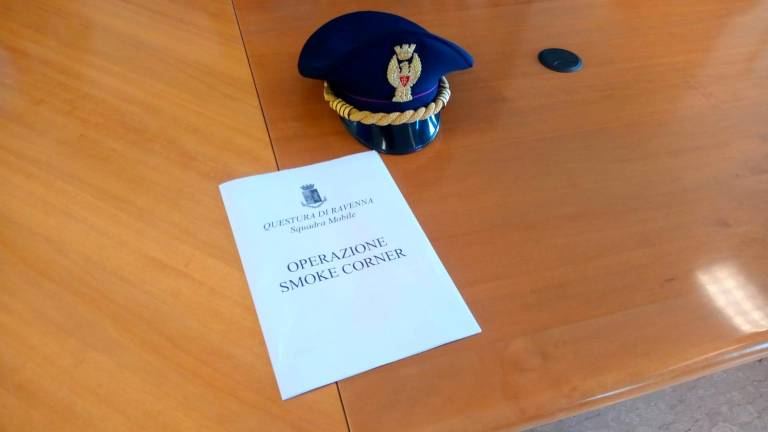 Ravenna, maxi operazione anti-droga ai Giardini Speyer: 14 arresti VIDEO