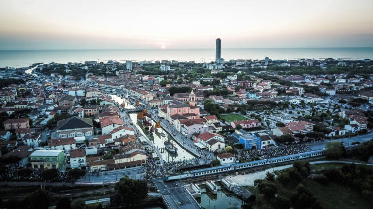 Ragazza scomparsa a San Mauro: ritrovata dal fratello a Cesenatico