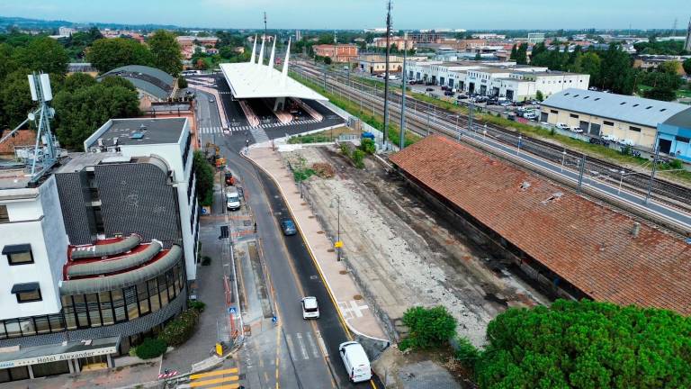 Lavori davanti alla stazione di Cesena in ritardo di 4 mesi FOTOGALLERY