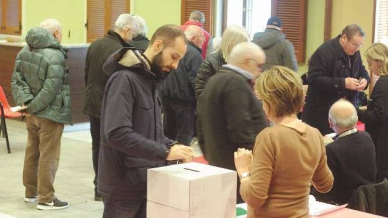 In provincia di Ravenna vince Zingaretti. Ma votano 3mila elettori in meno