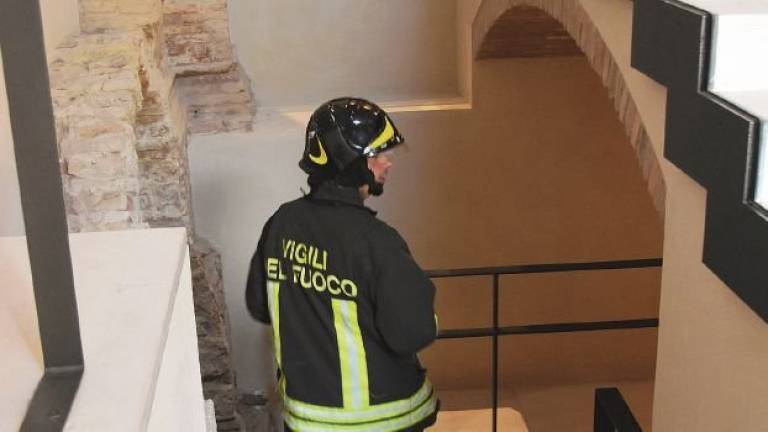 Quadro elettrico a fuoco, a Forlì evacuati i Musei San Domenico