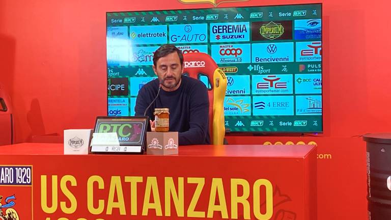 Aquilani festeggia la vittoria sul Cesena: “Catanzaro, una crescita notevole” VIDEO