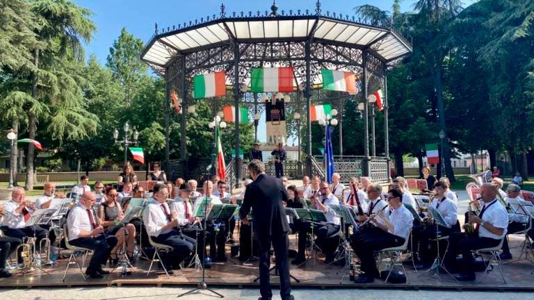 Concerto della Banda Città di Cesena ai giardini pubblici, per la Festa della Repubblica