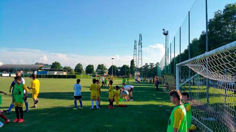 Cesena, centro sportivo Vigne: via libera al nuovo manto in erba sintetica